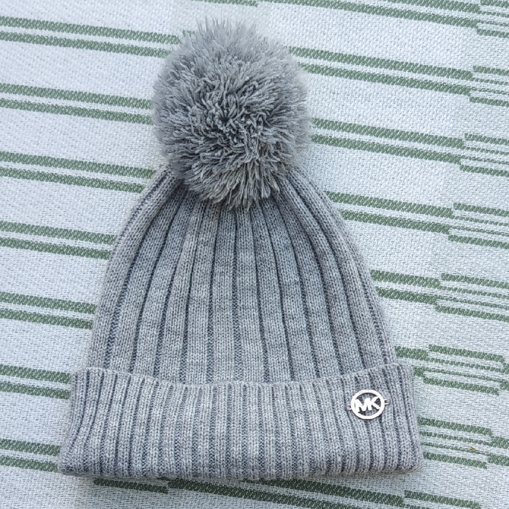 Michael Kors Gray Ribbed Knit Pom-Pom Hat